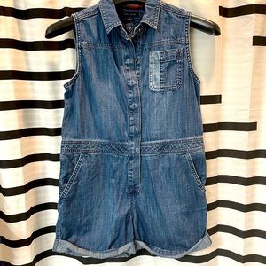 Girls size 16 Tommy Hilfiger romper.